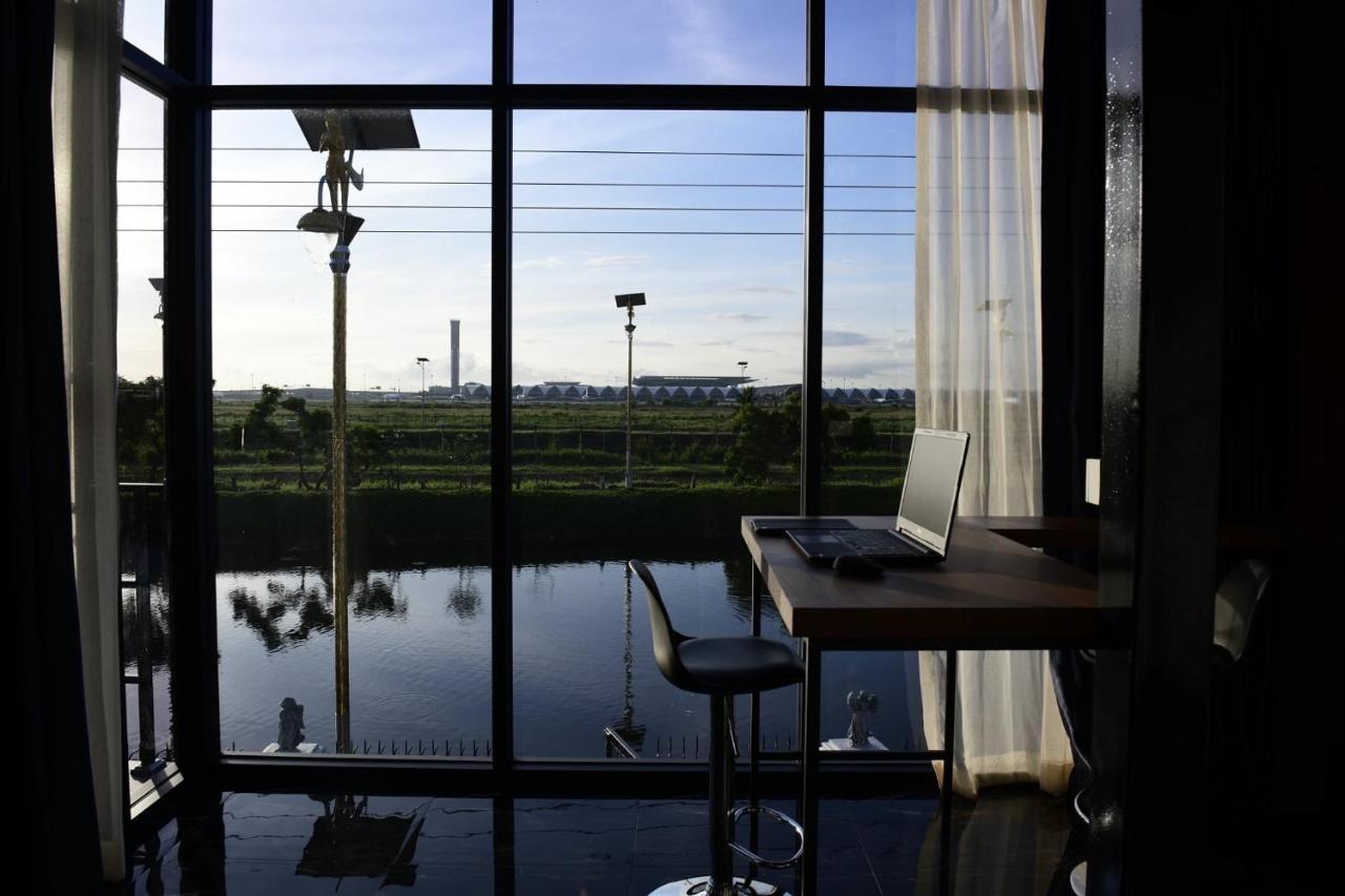 Skyline Resort Ban Khlong Lat Bua Khao Exteriér fotografie